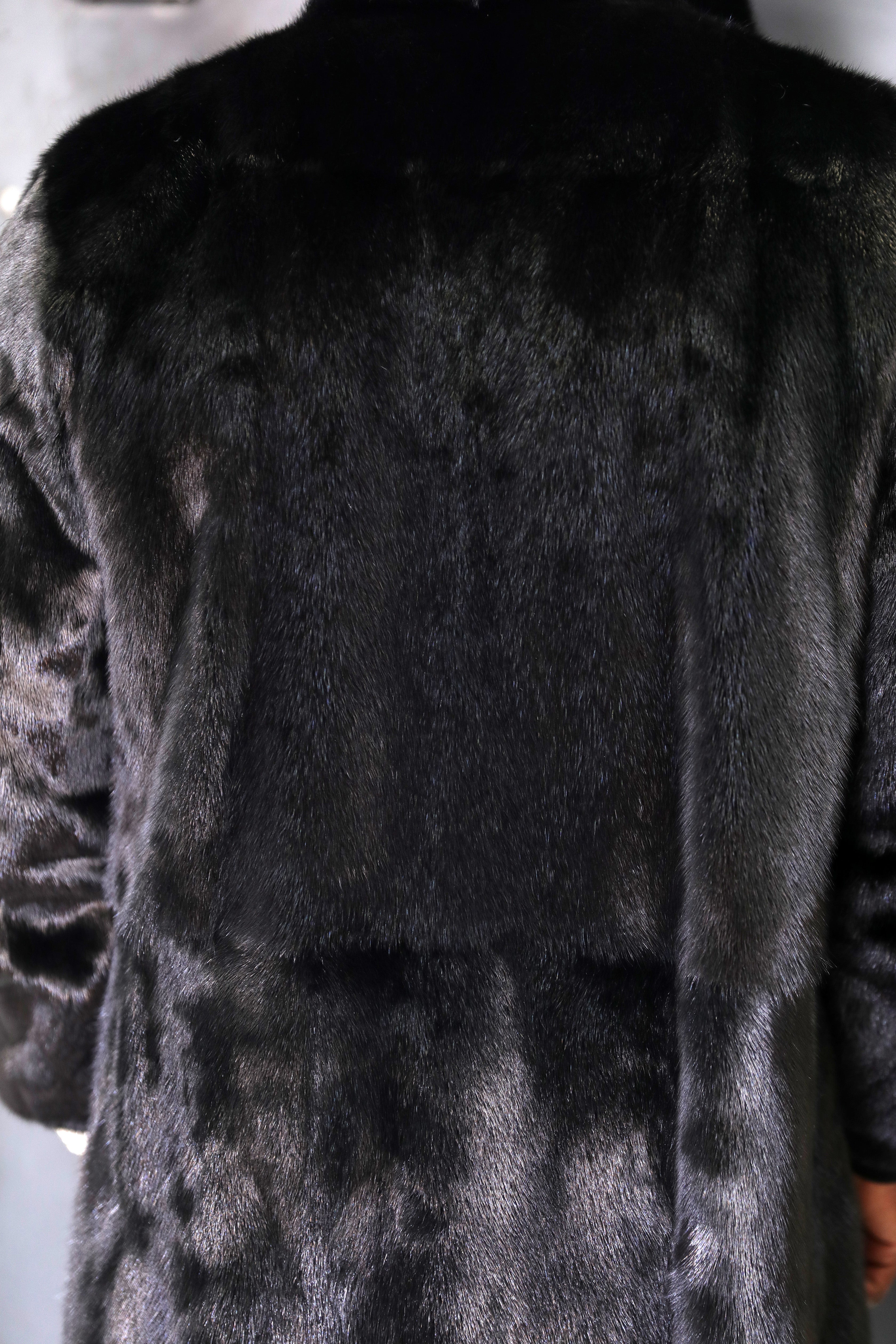 BLACK - 3-in-1 Reversible Full-Skin Mink & Technical Fabric Trench Coat
