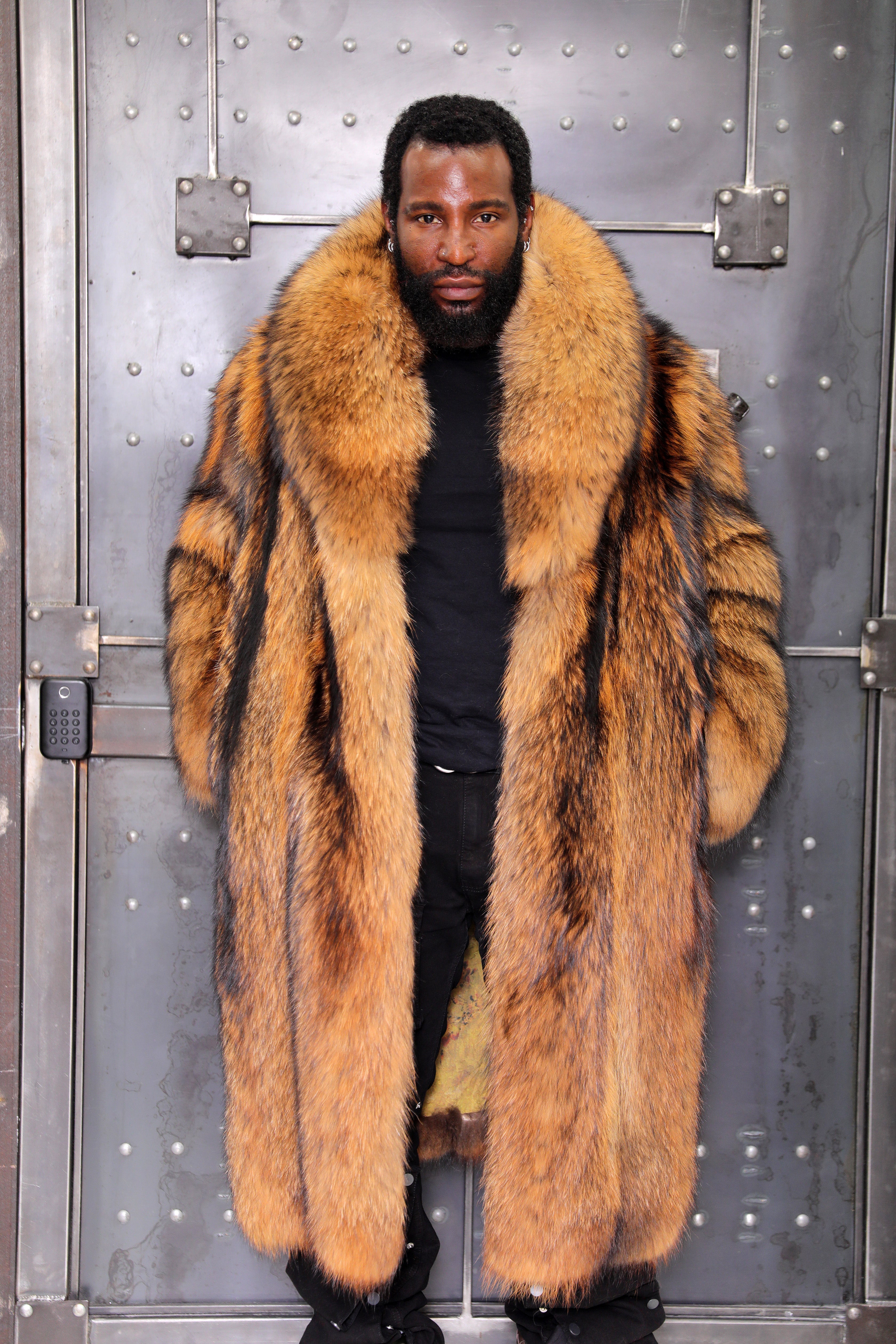 Men's Full-Length Full-Skin Finn Raccoon Coat