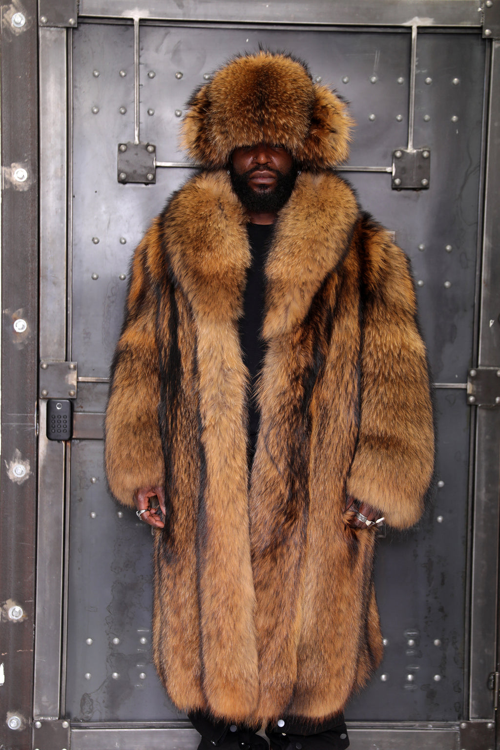 Men's Full-Length Full-Skin Finn Raccoon Coat